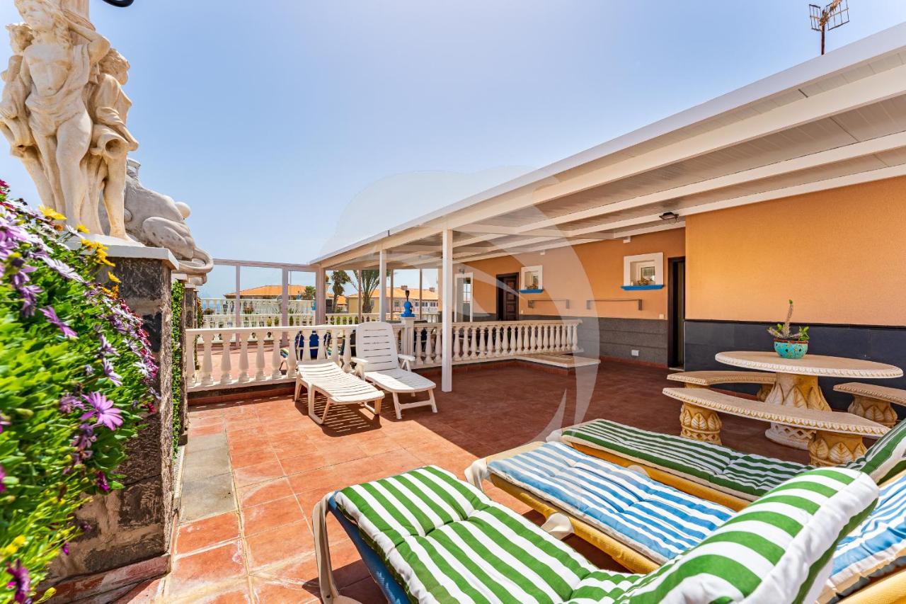 Apartamentos Los Delfines El Medano  Ngoại thất bức ảnh