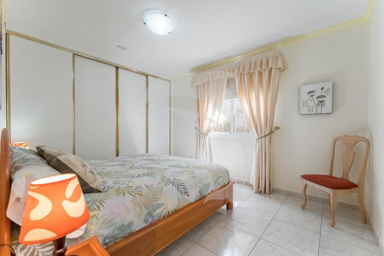 Apartamentos Los Delfines El Medano  Ngoại thất bức ảnh